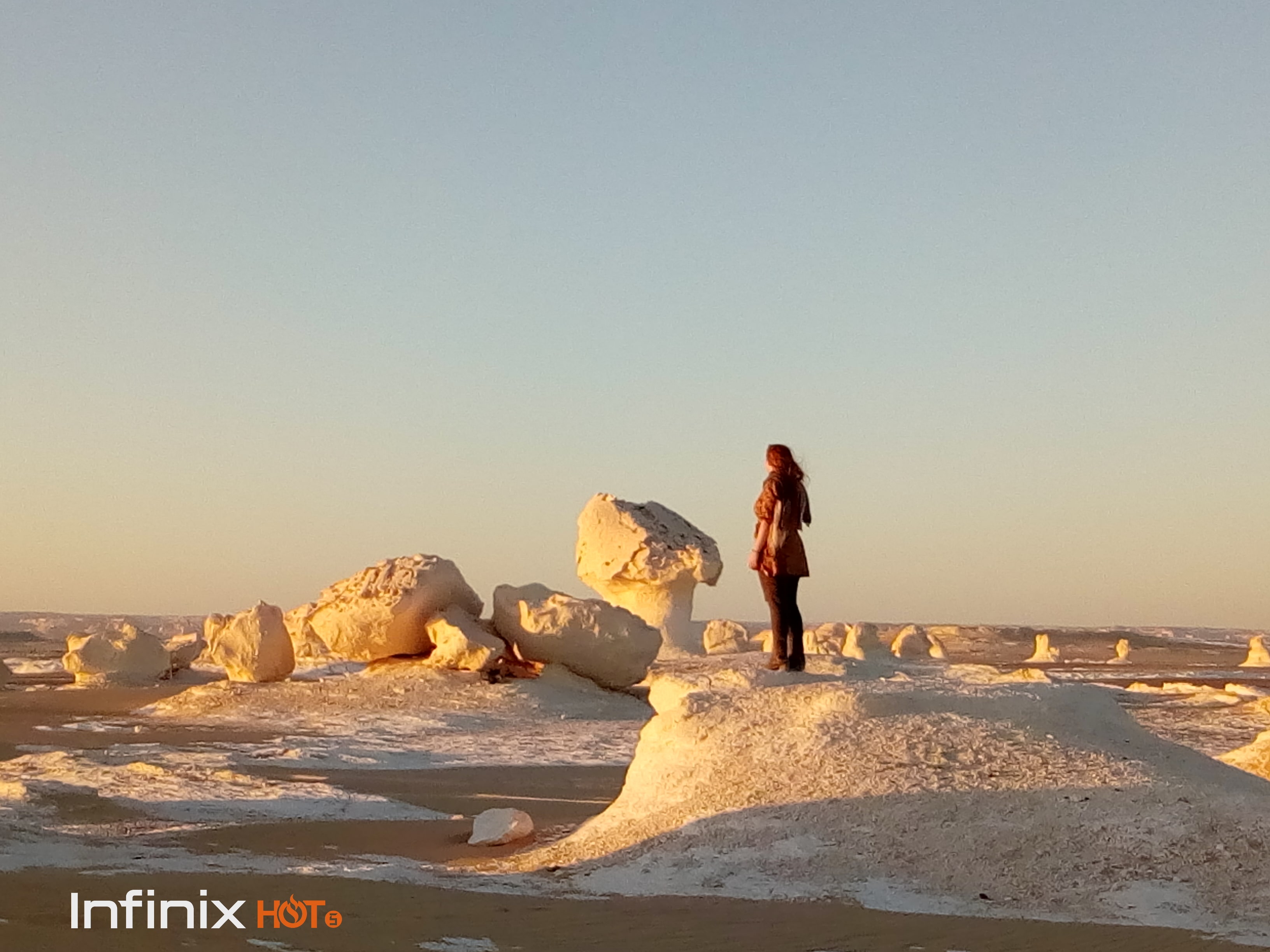 White desert and Bahariya oasis 2 days with camping experience